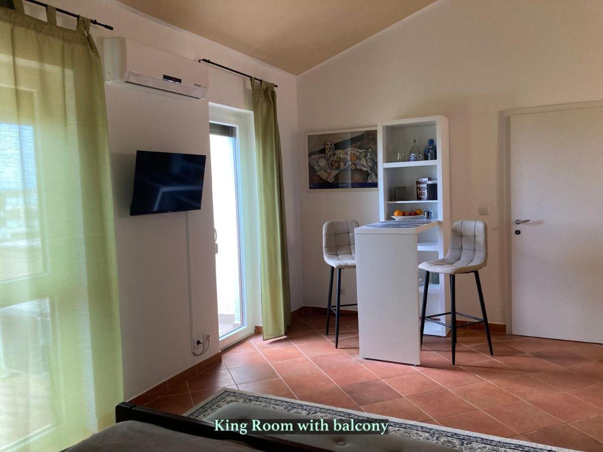 Bonvenon2Volme Apt&Room プーラ エクステリア 写真